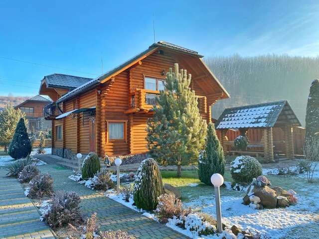 Загородные дома Holiday home Sonyachniy Laz Поляна-4