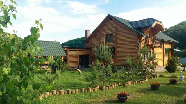 Загородные дома Holiday home Sonyachniy Laz Поляна-25